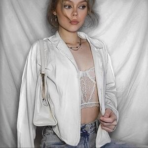CROPPED WHITE 80s VINTAGE JACKET